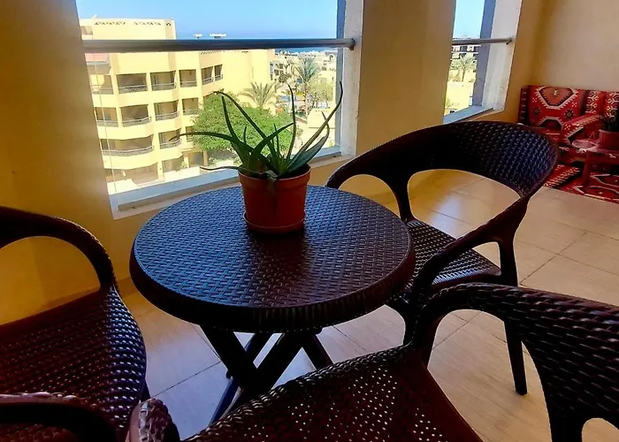 Florenza Khamsin - Sea View / Free Wi-fi Daire Hurgada